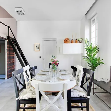 Apartment Magnificent - 2br 7p - Les Buttes Chaumont *