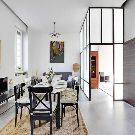 Apartment Magnificent - 2br 7p - Les Buttes Chaumont Paris