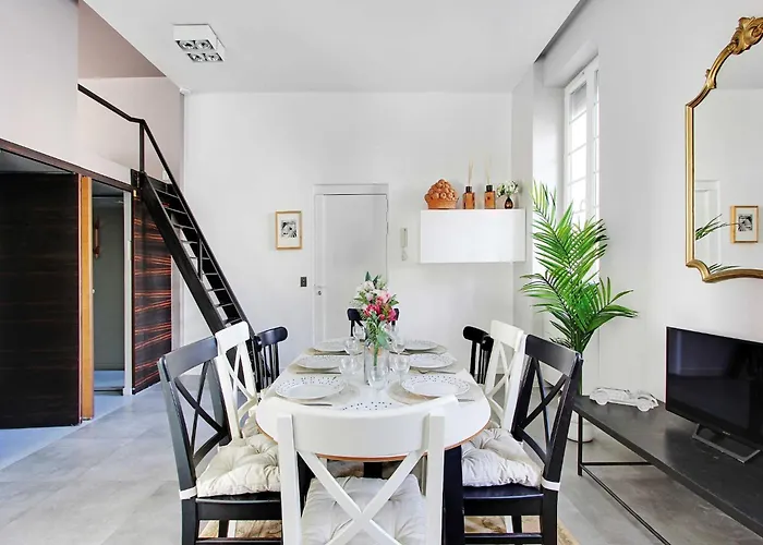Lägenhet Magnificent - 2br 7p - Les Buttes Chaumont *
